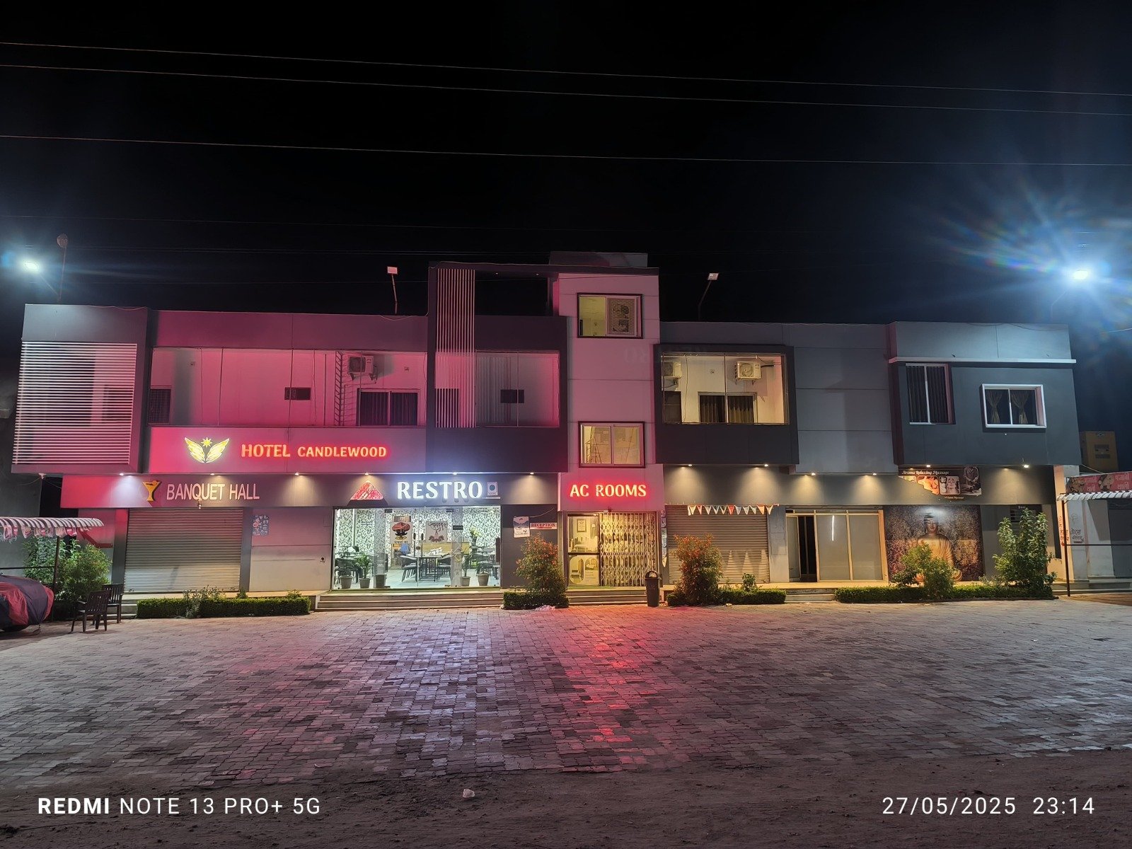 Why Hotel Candlewood Is the Best Hotel in Abu Road for Families, Couples and Travelers