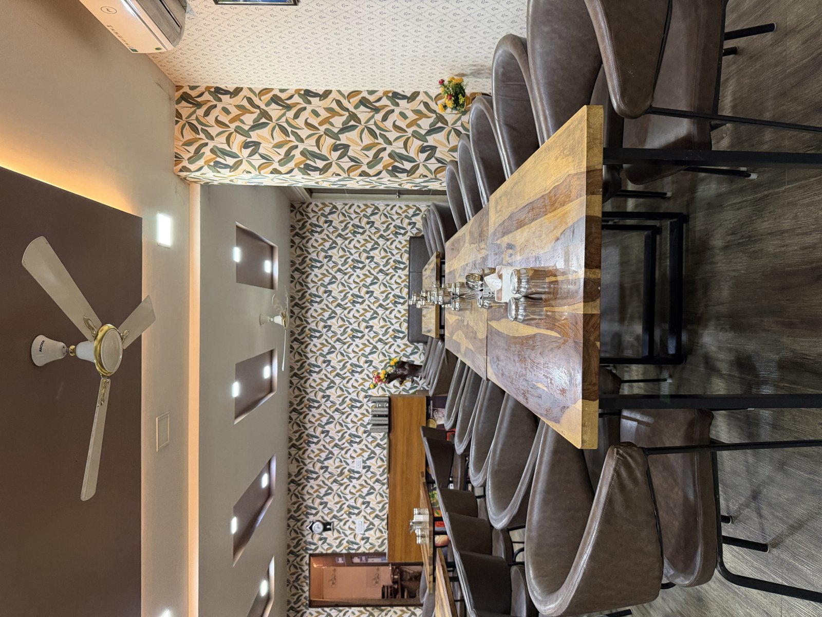 Candlewood Restaurant Abu Road — Best In-House Hotel Restaurant Open 7 AM to 11 PM